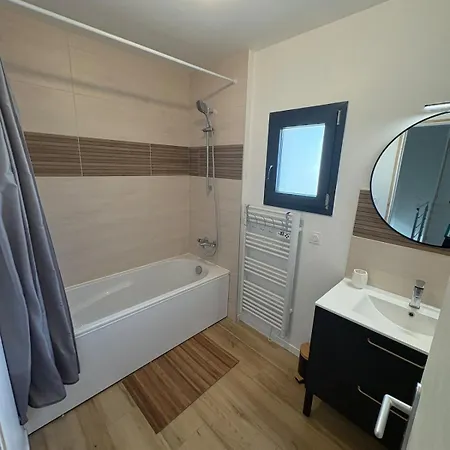 Maison Avec Jardin Le Refuge Urbain Hébergement de vacances *