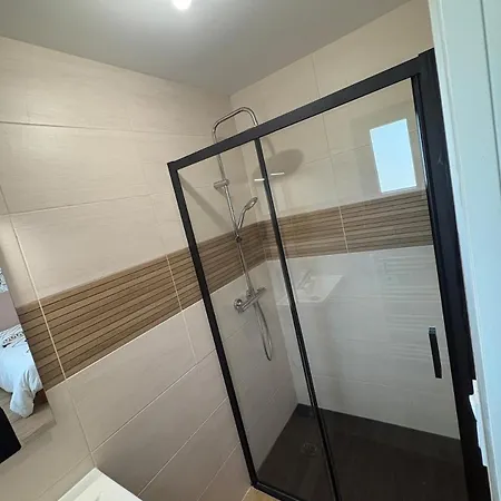 بيت للعطل Maison Avec Jardin Le Refuge Urbain *